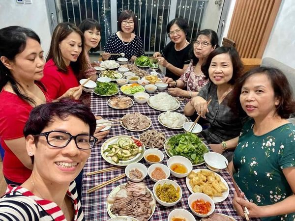 Hình ảnh tiệc mắm tại nhà cô Minh Lý