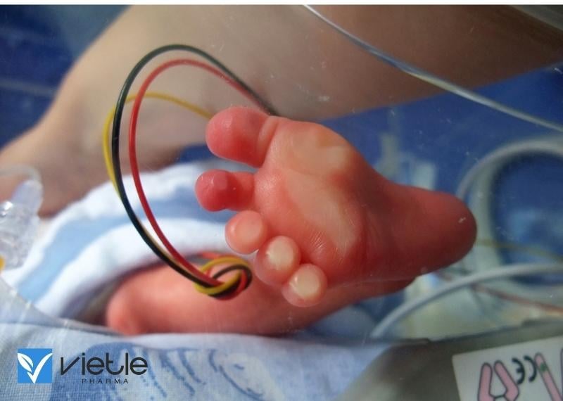 HỘI CHỨNG HÍT PHÂN SU Ở TRẺ EM CÓ NGUY HIỂM KHÔNG?