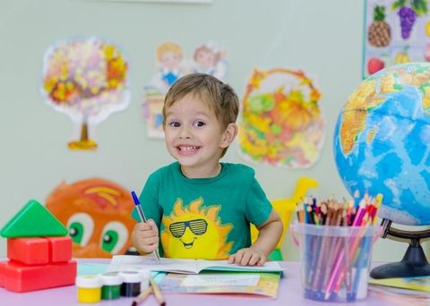 PHÁT TRIỂN NGÔN NGỮ Ở TRẺ EM: BA MẸ CẦN LƯU Ý GÌ?