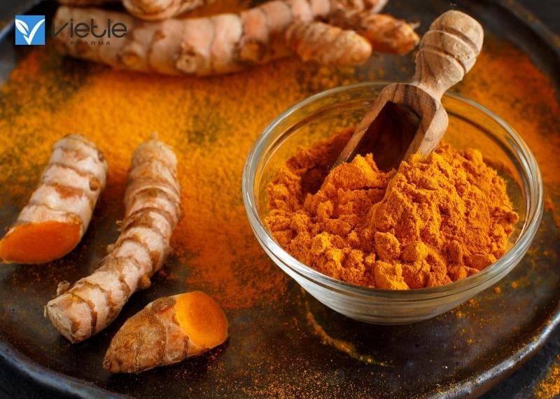 Tác dụng làm thuốc của uất kim (củ nghệ)