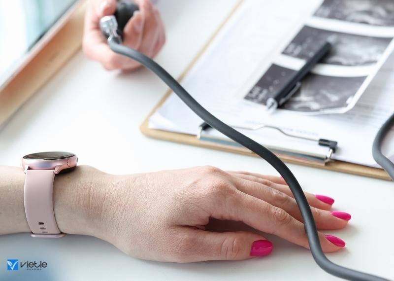 Tiền sản giật, sản giật có triệu chứng gì?