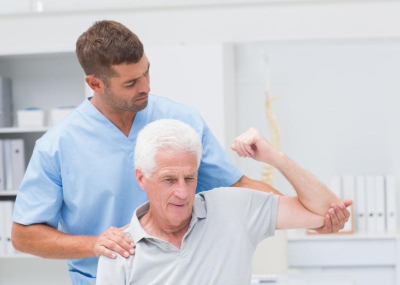 VẬT LÝ TRỊ LIỆU CHO NGƯỜI BỆNH SAU MỔ U ĐẠI TRÀNG