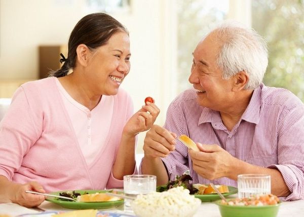 Chế độ ăn uống ở người cao tuổi bị rối loạn mỡ máu