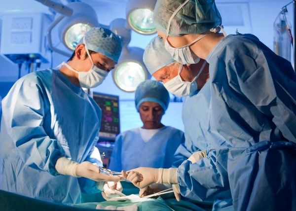đục thủy tinh thể bẩm sinh