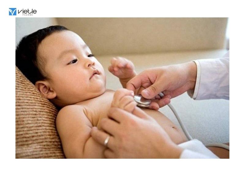 VIÊM MỦ MÀNG NGOÀI TIM Ở TRẺ EM