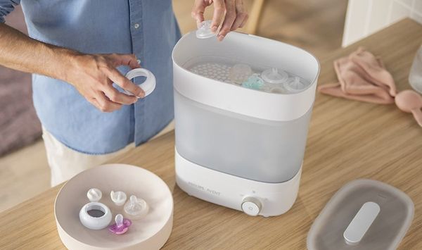 Máy tiệt trùng và sấy khô bình sữa Philips Avent