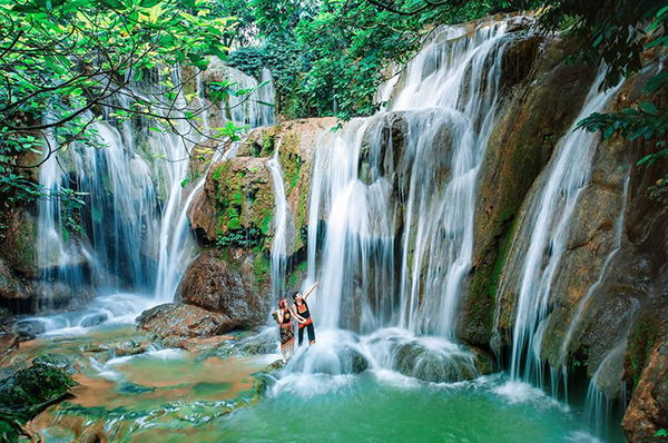 Top các thác nước đẹp hoang sơ ít người biết đến cho dân cắm trại gần Hà Nội (Phần 1: Thác nước tại Thanh Hoá)
