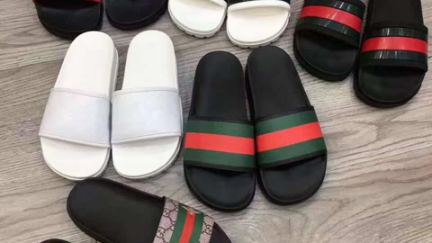 Check giày: Cách phân biệt Gucci Slides Real và Fake – Hệ thống phân phối  Air Jordan chính hãng