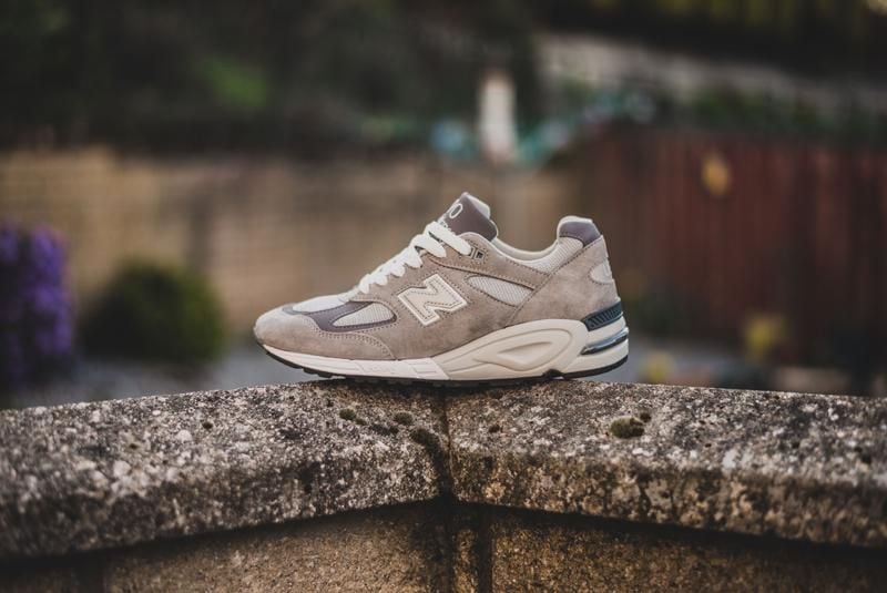 mot-vai-loi-khuyen-danh-cho-ban-truoc-khi-mua-new-balance-990