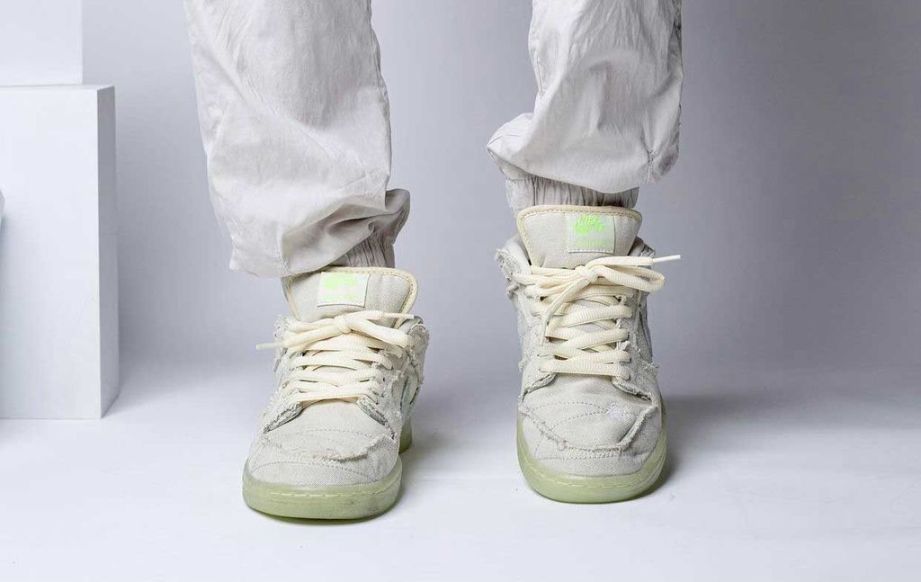 https://www.jordan1.vn/blogs/news/nhung-doi-sneaker-mua-halloween-chay-nhat-moi-thoi-dai