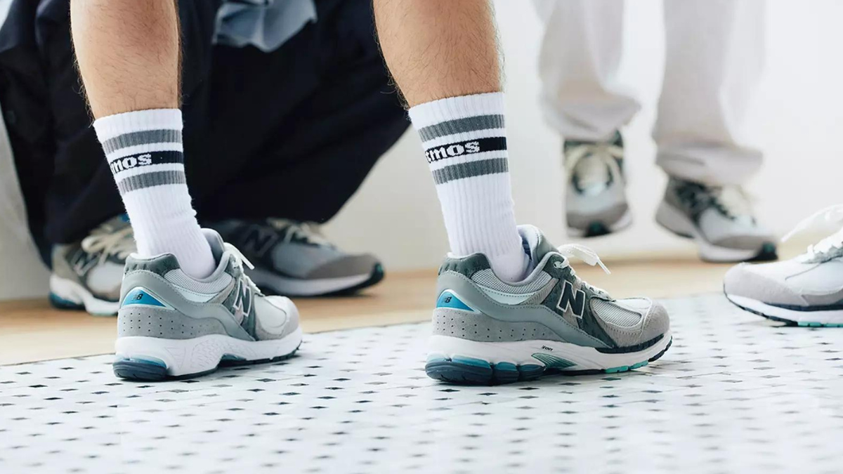 Hinh anh 2: Doi giay New Balance cua nam 2022 goi ten 2002R va nhung phoi mau ban nen so huu