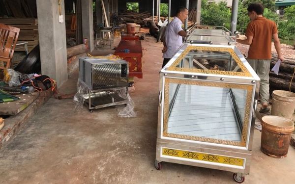 Máy lạnh tang lễ bằng kính giao tại Yên Mô, Ninh Bình