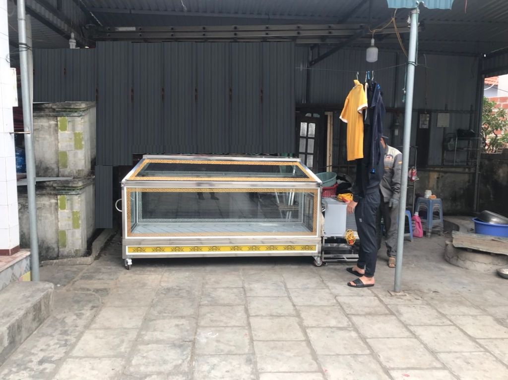Máy lạnh tang lễ được bàn giao tại Quảng Yên, Quảng Ninh