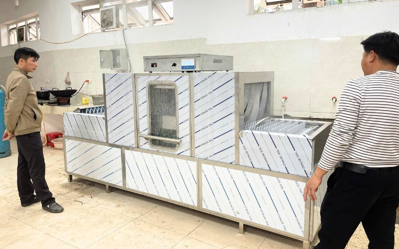 Máy rửa bát băng truyền giao đến Thanh Thuỷ, Phú Thọ