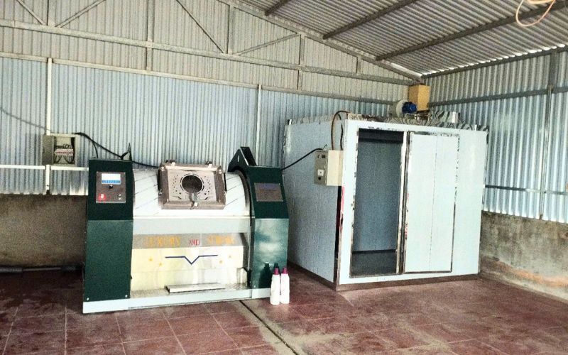 Máy giặt CN 50kg chân mềm, phòng sấy CN giao đến Kim Bảng, Hà Nam
