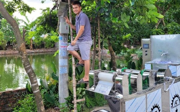 Máy in chân tầng ong tự động tại Quỳnh Phụ, Thái Bình
