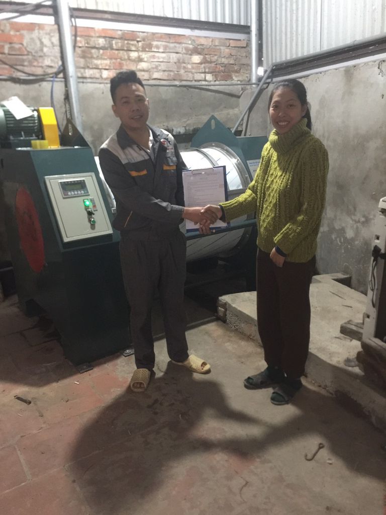 Máy giặt công nghiệp lắp đặt tại Sơn Tây, Hà Nội
