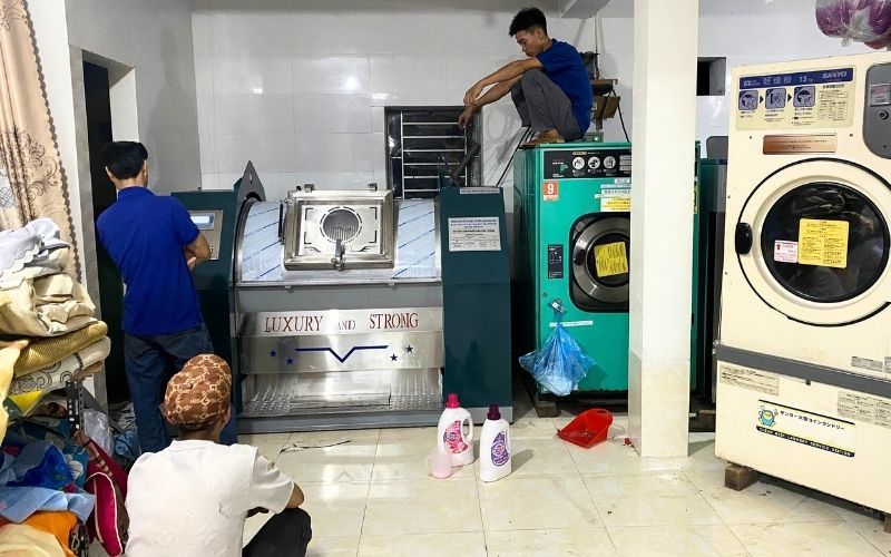 Máy giặt công nghiệp chân mềm lắp đặt tại Quang Bình, Hà Giang