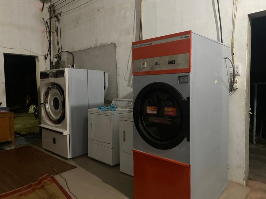 Máy giặt công nghiệp+ Máy sấy lồng quay 13kg được lắp đặt tại Nam Trực- Nam Định