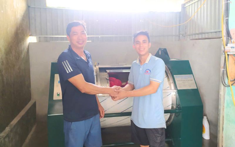 Máy giặt CN 50kg giao đến Tân Yên, Bắc Giang