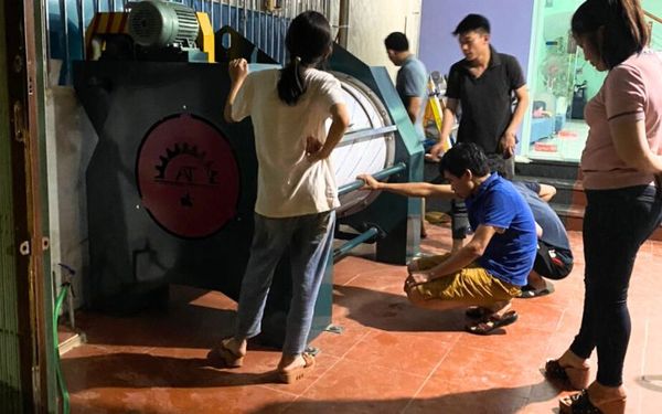 Máy giặt CN 50kg, phòng sấy CN lắp tại Bắc Quang, Hà Giang