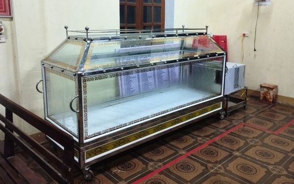 Máy lạnh tang lễ giao đến Diễn Châu, Nghệ An