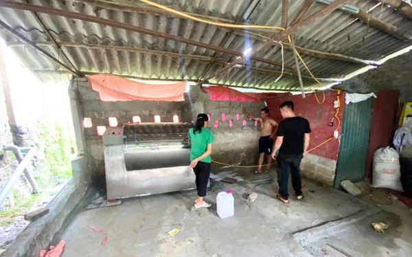 Máy giặt công nghiệp 50kg bán tự động tại Cao Ngạn, Thái Nguyên