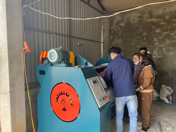 Máy giặt công nghiệp 50kg giao tại Duy Tiên, Hà Nam