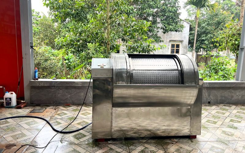 Máy giặt công nghiệp 50kg trắng bán tự động lắp đặt tại Thuận Thành, Bắc Ninh