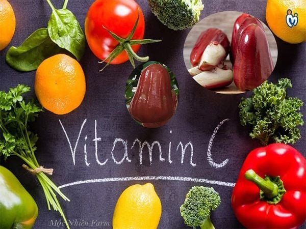 Lượng vitamin C trong mận cũng là một yếu tố hỗ trợ ngăn ngừa ung thư.