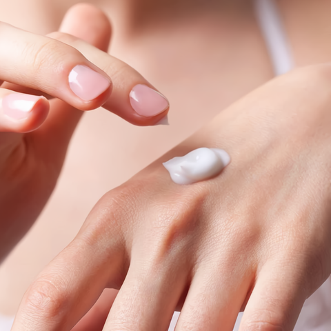 Review kem dưỡng da tay giá học sinh sinh viên không nên bỏ qua