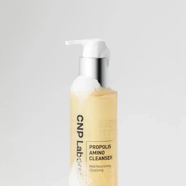 sua-rua-mat-keo-ong-cap-am-cnp-propolis-amino-cleanser