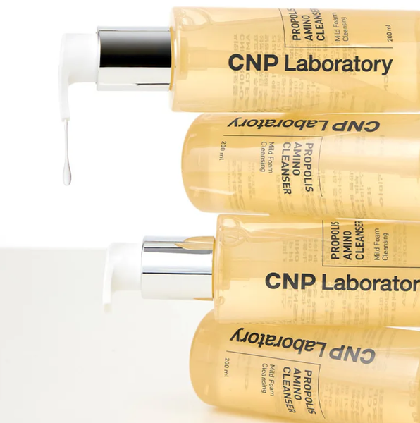 sua-rua-mat-keo-ong-cap-am-cnp-propolis-amino-cleanser