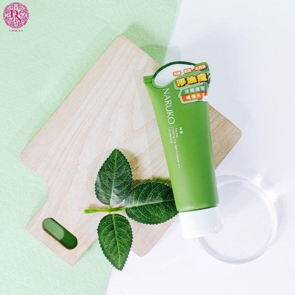 sữa rửa mặt dạng gel Simple Kind To Skin Refreshing Facial Wash