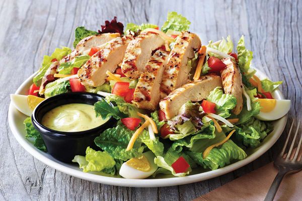 Sing Chicken hướng dẫn bạn cách làm salad ức gà trứng cút tại nhà D_nt_hxxuaydex__a732fdeb97d64879a7c64cabb255c527_grande