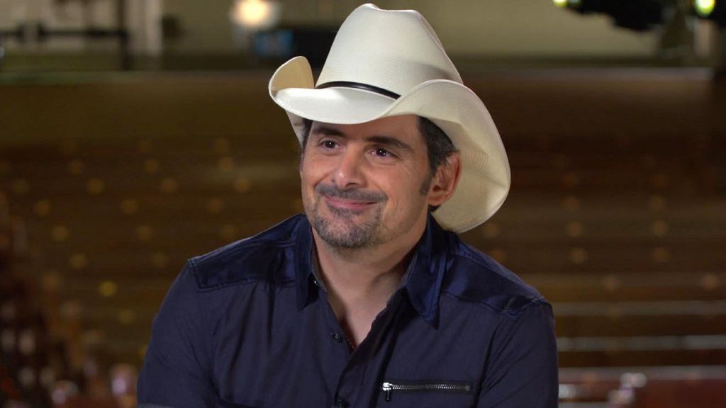 Khám phá cách chơi nhạc đồng quê đầy cảm hứng của Brad Paisley