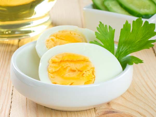 Sử dụng trứng trong thực đơn giảm cân có những lợi ích và rủi ro nhất định