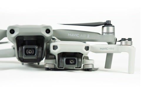 MAVIC AIR 2 VS MAVIC MINI – ĐÂU LÀ SỰ LỰA CHỌN TỐT NHẤT CHO NGƯỜI MỚI BẮT ĐẦU?