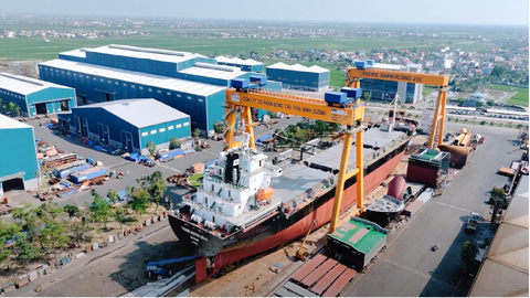 TÀU M/V TRUONG NGUYEN 135-01 13.500 DWT