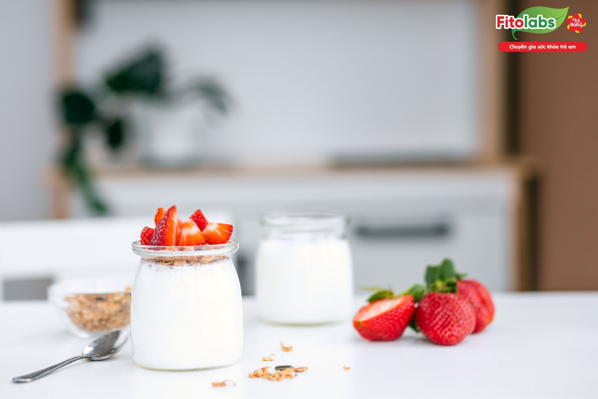 Bé ăn sữa chua, váng sữa khi nào là tốt nhất?