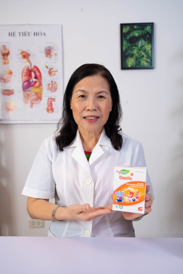 TS. BS Nguyễn Thị Vân Anh - Nguyên trưởng khoa nội BV Y học cổ truyền TW