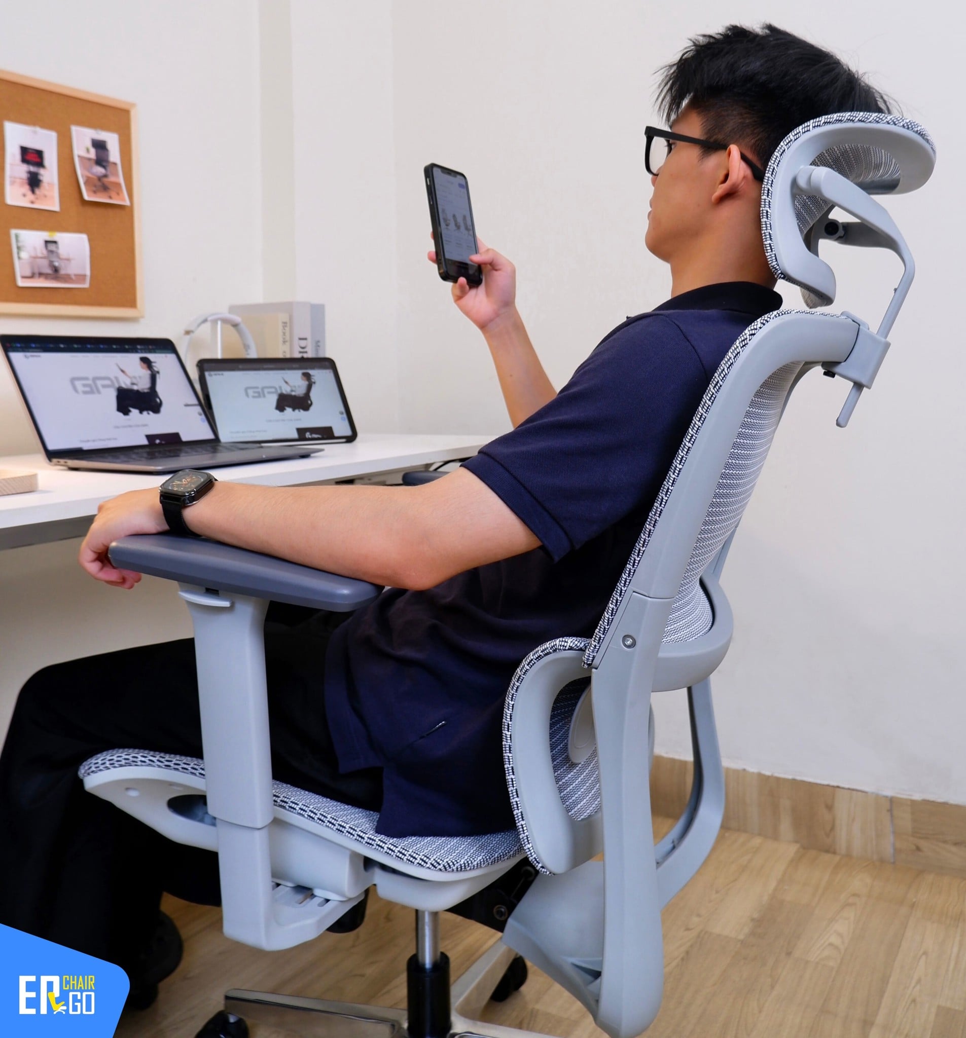 Ghế Công Thái Học Gami Lum2 bản 3D và 2D có Tay ghế điều chỉnh 2D hoặc 3D, tuỳ theo cấu hình