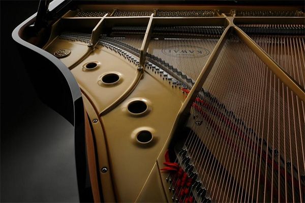 Grand Piano Kawai GL50