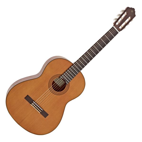 Yamaha CG122MC là cây đàn guitar với giá thành phải chăng, hoàn hảo dành cho người mới chơi ở mọi cấp độ