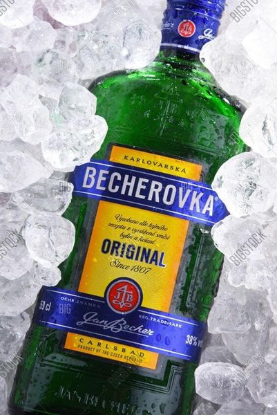Rượu Becherovka 500ml có điểm gì đặc biệt so với các dòng Liqueur khác?