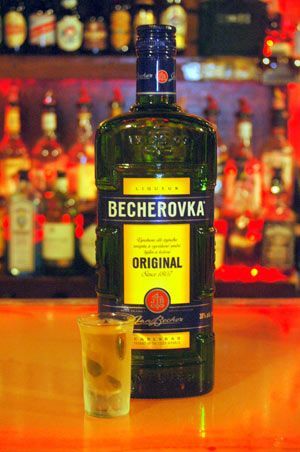 Rượu Becherovka Original Liqueur || 500ml/ 38%