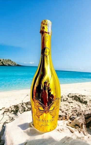 Điểm đặc biệt của Rượu Louis Le Vau Gold Edition là gì?