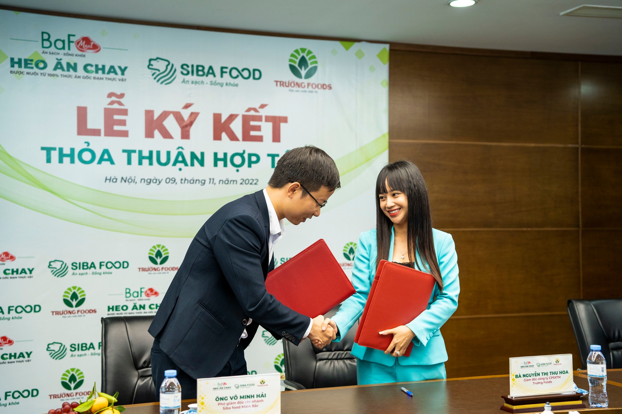 SIBA FOOD CUNG CẤP THỊT SẠCH TỪ HEO ĂN CHAY CHO TRƯỜNG FOODS
