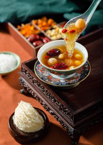 YẾN CHƯNG TƯƠI THƯỢNG ĐỈNH - MÓN QUÀ TỪ NHIÊN NHIÊN