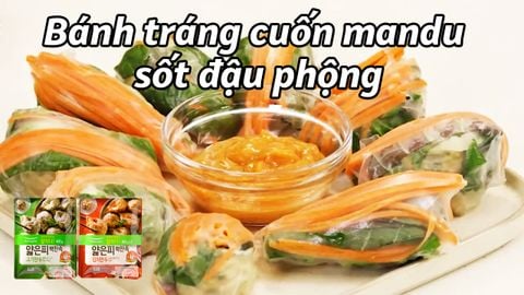 Bánh tráng cuộn mandu sốt đậu phộng